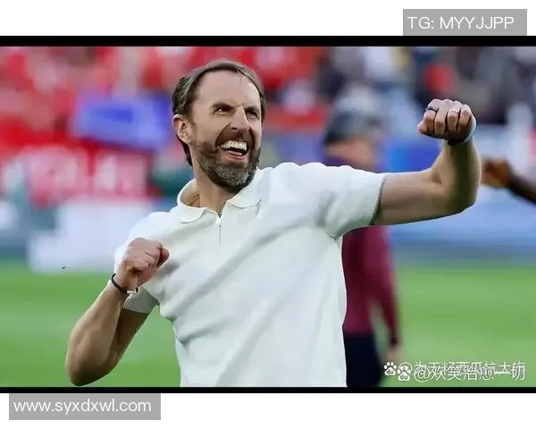 璀璨星空下的绿茵梦想 足球巨星的光辉与荣耀之路 璀璨星空下的绿茵梦想 足球巨星的光辉与荣耀之路